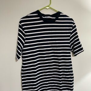 Men’s Zara t shirt